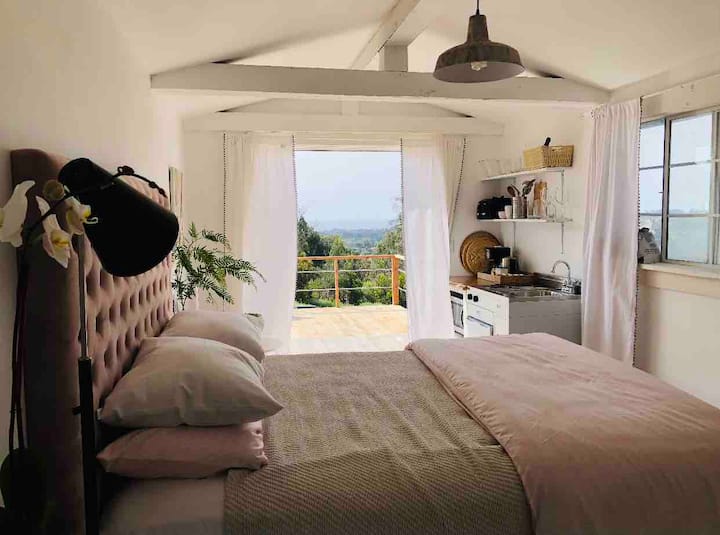 Malibu Airstream Suite